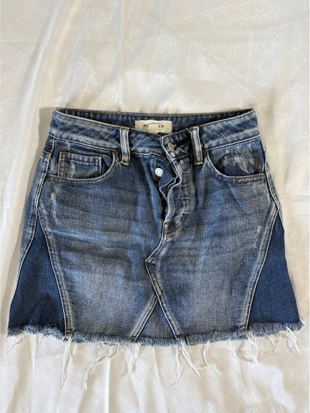 Vintage Y2K PacSun Women’s Blue Denim Button Fly Mini Skirt w/ Pockets Size 23